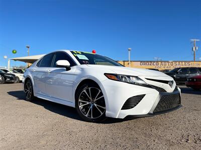 2019 Toyota Camry SE   - Photo 1 - Phoenix, AZ 85009