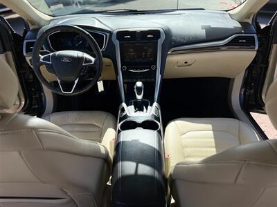 2014 Ford Fusion SE   - Photo 9 - Phoenix, AZ 85009