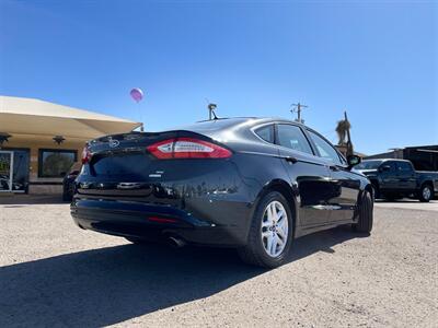 2014 Ford Fusion SE   - Photo 4 - Phoenix, AZ 85009