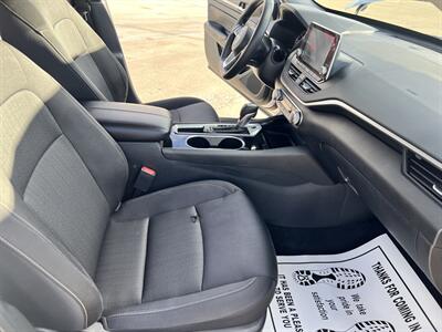 2021 Nissan Altima 2.5 SV - Photo 14 - Phoenix, AZ 85009