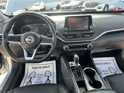 2021 Nissan Altima 2.5 SV - Photo 9 - Phoenix, AZ 85009