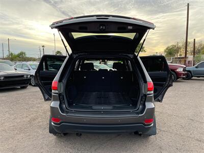 2016 Jeep Grand Cherokee Laredo   - Photo 7 - Phoenix, AZ 85009