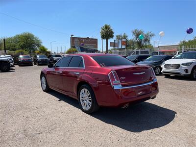 2014 Chrysler 300 C   - Photo 14 - Phoenix, AZ 85009