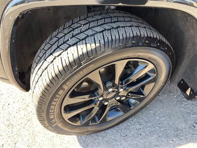 2018 Jeep Grand Cherokee Altitude   - Photo 12 - Phoenix, AZ 85009