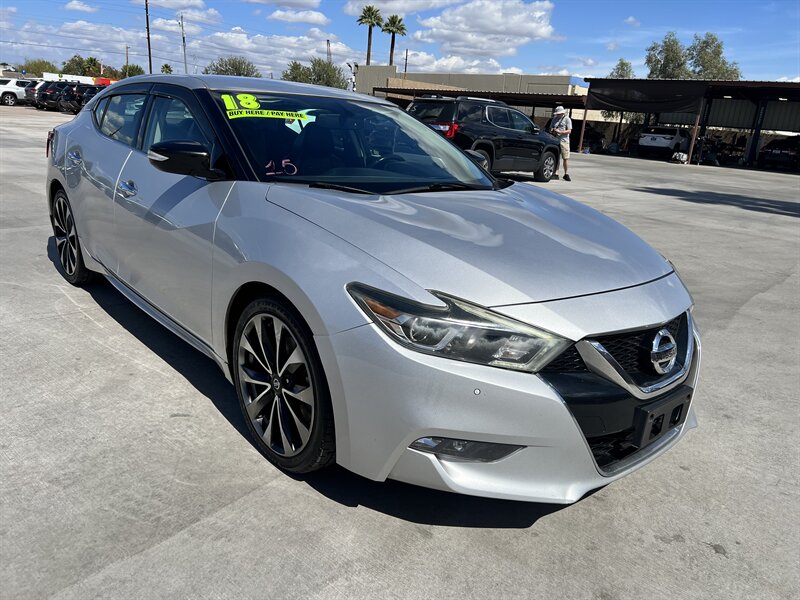 2018 Nissan Maxima SR