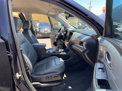 2020 Chevrolet Traverse LT Leather   - Photo 8 - Phoenix, AZ 85009