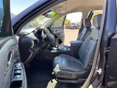 2020 Chevrolet Traverse LT Leather   - Photo 5 - Phoenix, AZ 85009