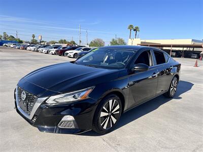 2021 Nissan Altima 2.5 SV   - Photo 2 - Phoenix, AZ 85009