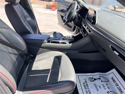 2021 Hyundai SONATA SEL Plus   - Photo 15 - Phoenix, AZ 85009