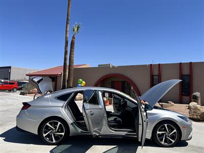 2021 Hyundai SONATA SEL Plus   - Photo 5 - Phoenix, AZ 85009