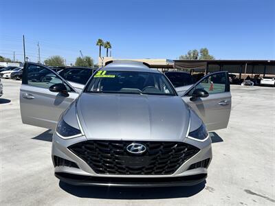 2021 Hyundai SONATA SEL Plus   - Photo 4 - Phoenix, AZ 85009