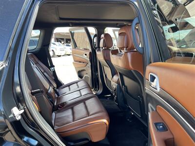 2018 Jeep Grand Cherokee Summit   - Photo 9 - Phoenix, AZ 85009