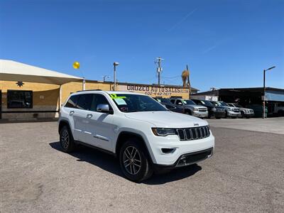 2017 Jeep Grand Cherokee Limited   - Photo 14 - Phoenix, AZ 85009