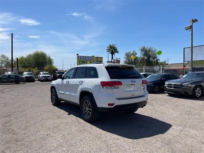 2017 Jeep Grand Cherokee Limited   - Photo 16 - Phoenix, AZ 85009