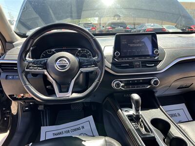 2019 Nissan Altima 2.5 SR   - Photo 9 - Phoenix, AZ 85009