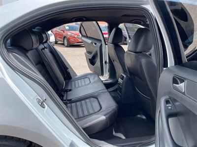 2012 Volkswagen Jetta GLI PZEV   - Photo 8 - Phoenix, AZ 85009