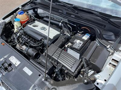 2012 Volkswagen Jetta GLI PZEV   - Photo 11 - Phoenix, AZ 85009