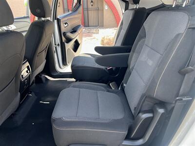 2018 Chevrolet Traverse LT Cloth - Photo 11 - Phoenix, AZ 85009