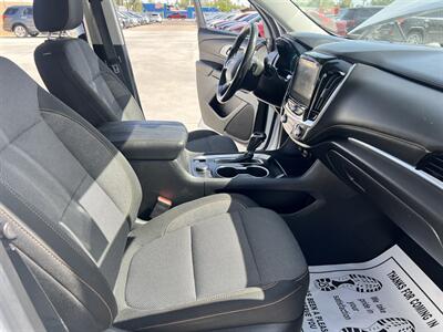 2018 Chevrolet Traverse LT Cloth - Photo 15 - Phoenix, AZ 85009