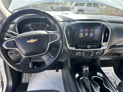 2018 Chevrolet Traverse LT Cloth - Photo 9 - Phoenix, AZ 85009