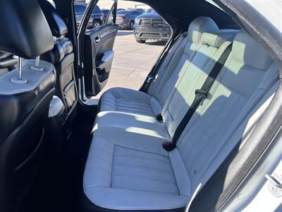 2017 Chrysler 300 Series S - Photo 11 - Phoenix, AZ 85009