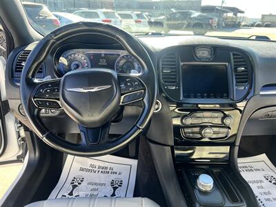 2017 Chrysler 300 Series S - Photo 8 - Phoenix, AZ 85009