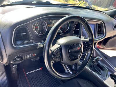 2018 Dodge Challenger SXT   - Photo 8 - Phoenix, AZ 85009