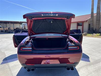 2018 Dodge Challenger SXT   - Photo 12 - Phoenix, AZ 85009