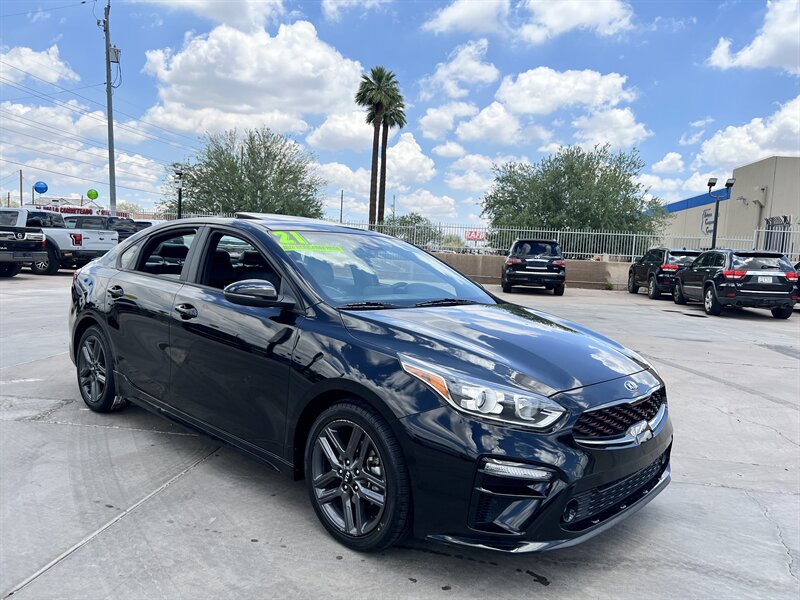 2021 Kia Forte GT-Line - Photo 1 - Phoenix, AZ 85009