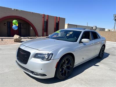2021 Chrysler 300 S V6   - Photo 2 - Phoenix, AZ 85009