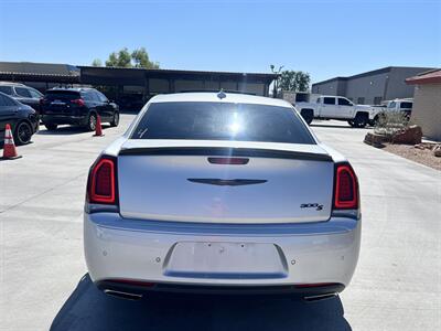 2021 Chrysler 300 S V6   - Photo 3 - Phoenix, AZ 85009
