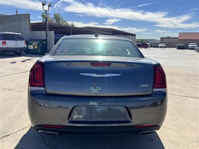 2016 Chrysler 300 S   - Photo 3 - Phoenix, AZ 85009