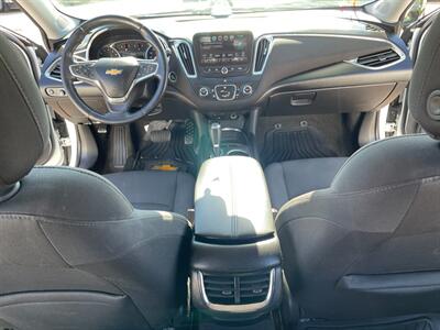 2018 Chevrolet Malibu LT   - Photo 9 - Phoenix, AZ 85009