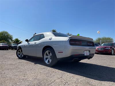 2021 Dodge Challenger SXT   - Photo 3 - Phoenix, AZ 85009