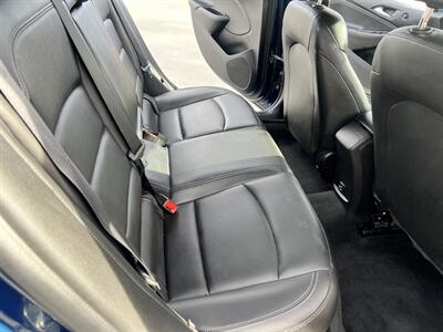 2019 Chevrolet Cruze Premier - Photo 14 - Phoenix, AZ 85009