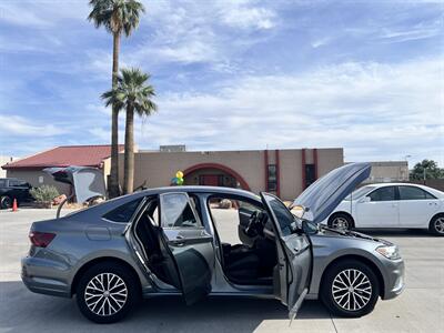 2021 Volkswagen Jetta R-Line   - Photo 5 - Phoenix, AZ 85009