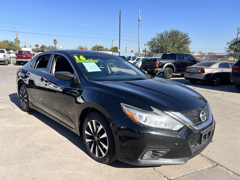 2016 Nissan Altima 2.5 SV  