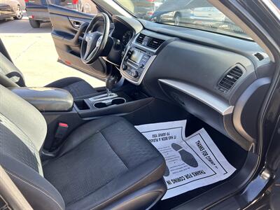 2016 Nissan Altima 2.5 SV   - Photo 13 - Phoenix, AZ 85009