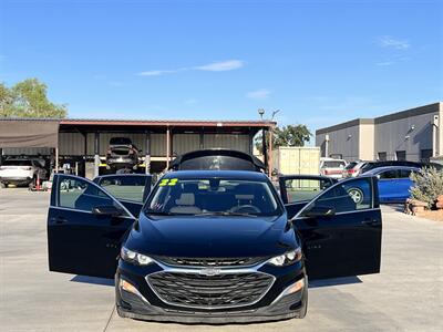 2022 Chevrolet Malibu RS - Photo 4 - Phoenix, AZ 85009