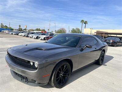 2018 Dodge Challenger R/T Plus   - Photo 2 - Phoenix, AZ 85009