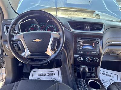 2015 Chevrolet Traverse LT   - Photo 9 - Phoenix, AZ 85009