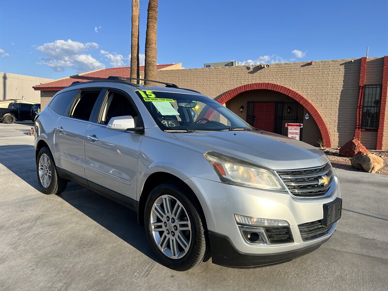 2015 Chevrolet Traverse LT - Photo 1 - Phoenix, AZ 85009