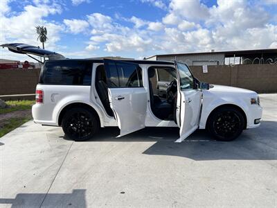 2018 Ford Flex SEL   - Photo 9 - Phoenix, AZ 85009