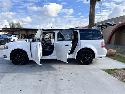 2018 Ford Flex SEL   - Photo 8 - Phoenix, AZ 85009