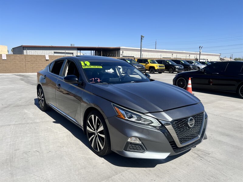 2019 Nissan Altima 2.5 SR  