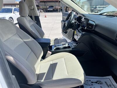 2020 Ford Explorer   - Photo 16 - Phoenix, AZ 85009