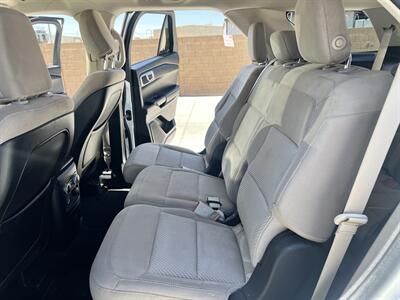 2020 Ford Explorer   - Photo 12 - Phoenix, AZ 85009