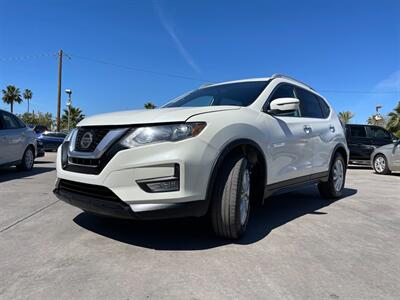 2018 Nissan Rogue SV   - Photo 2 - Phoenix, AZ 85009