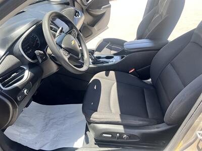 2023 Chevrolet Malibu LT   - Photo 8 - Phoenix, AZ 85009