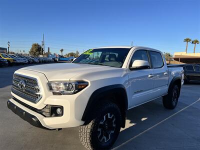 2017 Toyota Tacoma SR5 V6   - Photo 2 - Phoenix, AZ 85009